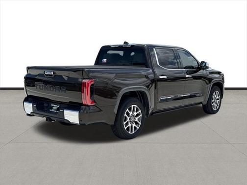 2022 Toyota Tundra Hybrid 1794 Edition