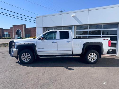 Summit White 2015 Chevrolet Silverado 2500 LTZ