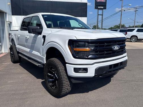 White 2025 Ford F-150 XLT