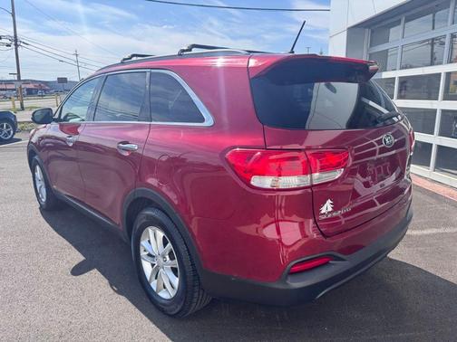 Remington Red 2016 Kia Sorento LX
