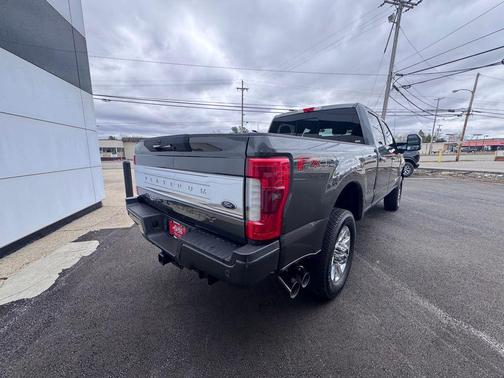 2017 Ford F-250 Platinum
