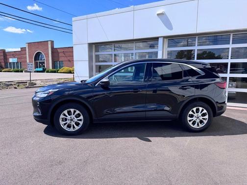 Black Metallic 2023 Ford Escape Active