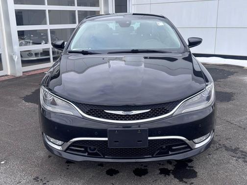 2016 Chrysler 200 C