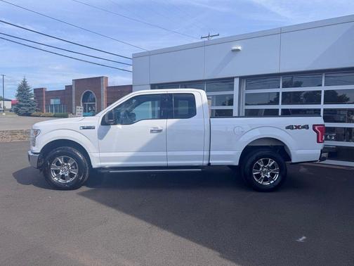 Oxford White 2016 Ford F-150 XLT