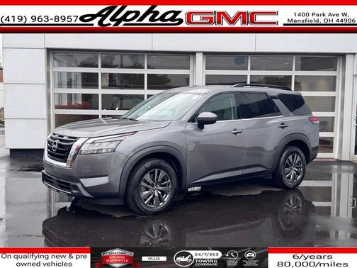 Gun Metallic 2022 Nissan Pathfinder SV 4WD