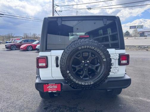 2022 Jeep Wrangler Willys