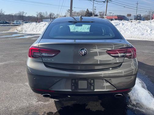 2018 Buick Regal Sportback Preferred II