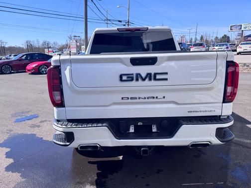 White Frost Tricoat 2024 GMC Sierra 1500 Denali Ultimate