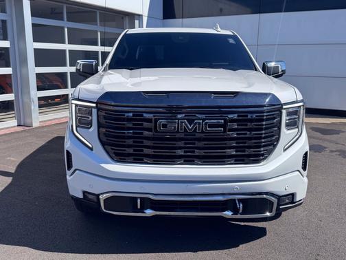 White Frost Tricoat 2024 GMC Sierra 1500 Denali Ultimate