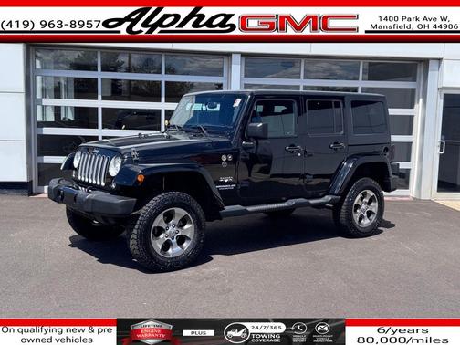 Black Clearcoat 2017 Jeep Wrangler Unlimited Sahara