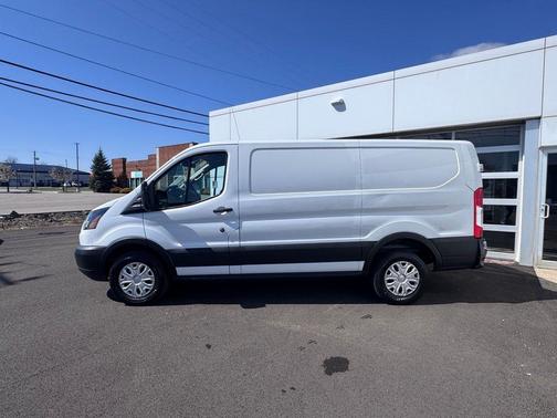 2019 Ford Transit-250 Base