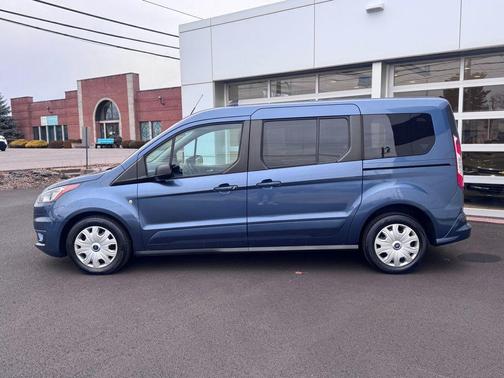 2019 Ford Transit Connect XLT w/Rear Liftgate