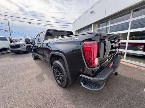 Onyx Black 2022 GMC Sierra 1500 Pro