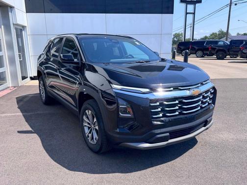 Mosaic Black Metallic 2025 Chevrolet Equinox 1LT