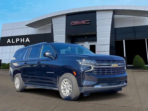 2023 Chevrolet Suburban LT