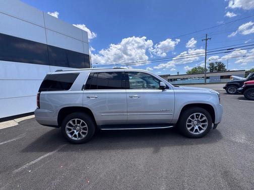 Quicksilver Metallic 2017 GMC Yukon Denali