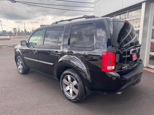Taffeta White 2015 Honda Pilot Touring