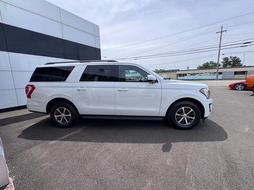 Oxford White 2019 Ford Expedition Max XLT