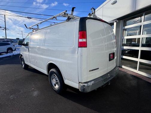 2020 Chevrolet Express 2500 RWD 2500 Regular Wheelbase WT