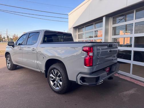 Slate Gray Metallic 2025 Chevrolet Silverado 1500 RST