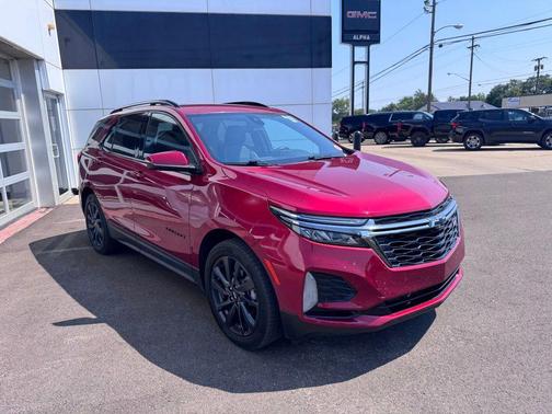 Cherry Red Tintcoat 2022 Chevrolet Equinox FWD RS