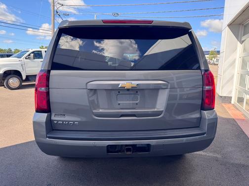 Pepperdust Metallic 2019 Chevrolet Tahoe LT