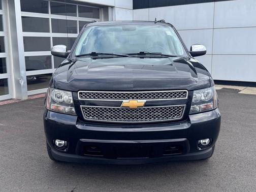 Black 2013 Chevrolet Avalanche LT