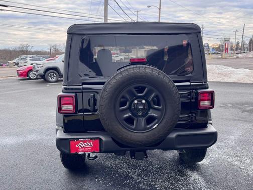 2025 Jeep Wrangler Sport