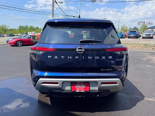 Deep Ocean Blue Pearl 2024 Nissan Pathfinder SL