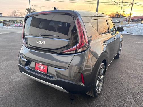 2024 Kia Soul EX
