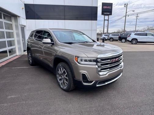 Light Stone Metallic 2023 GMC Acadia FWD SLE