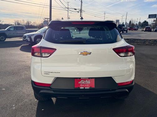 2023 Chevrolet Trailblazer LS