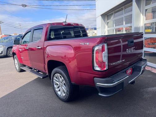 Red Quartz Tintcoat 2018 GMC Canyon SLT