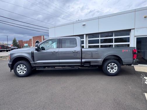 Gray Metallic 2023 Ford F-250 XLT