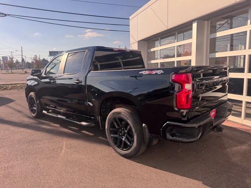 Black 2024 Chevrolet Silverado 1500 Custom
