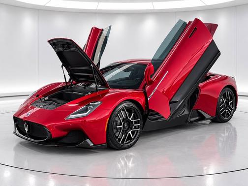 Red 2022 Maserati MC20 Base
