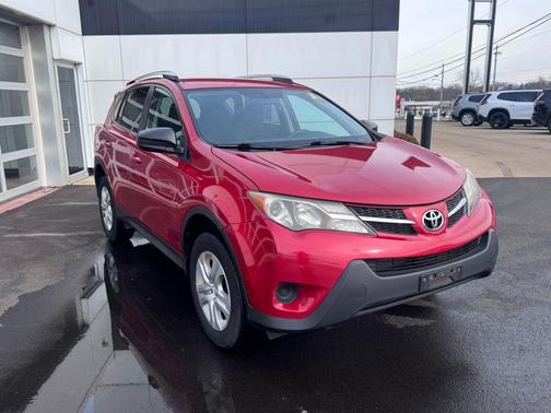 2014 Toyota RAV4 LE