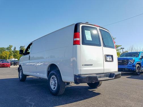 2019 Chevrolet Express 2500 Work Van