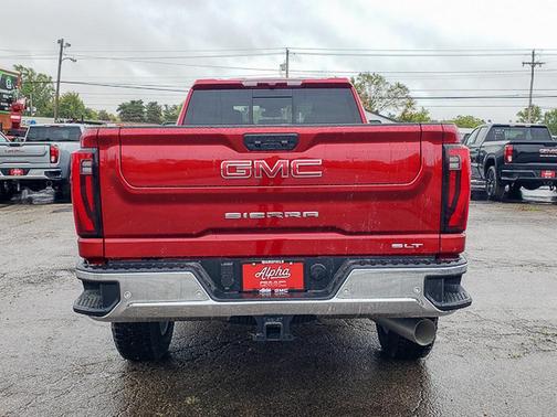 2026 GMC Sierra 3500 SLT
