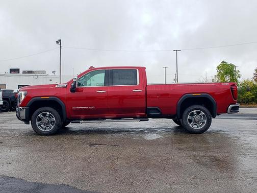 2026 GMC Sierra 3500 SLT