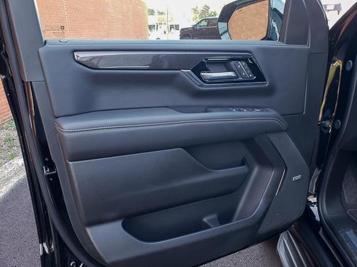 2026 GMC Yukon 2WD Elevation