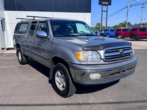 Silver Sky Metallic 2002 Toyota Tundra SR5