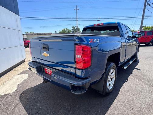 Deep Ocean Blue Metallic 2018 Chevrolet Silverado 1500 2LT