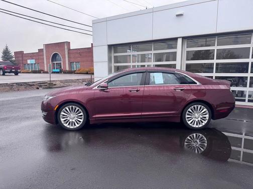 2015 Lincoln MKZ Base