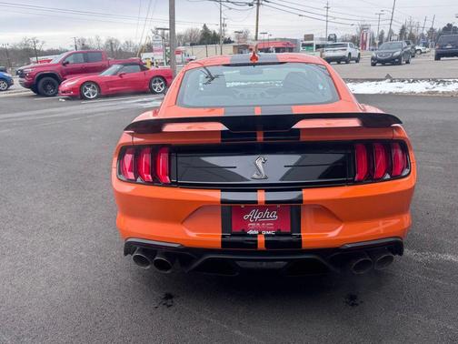 2020 Ford Shelby GT500 Base