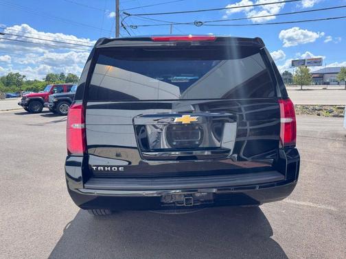 Black 2019 Chevrolet Tahoe LS