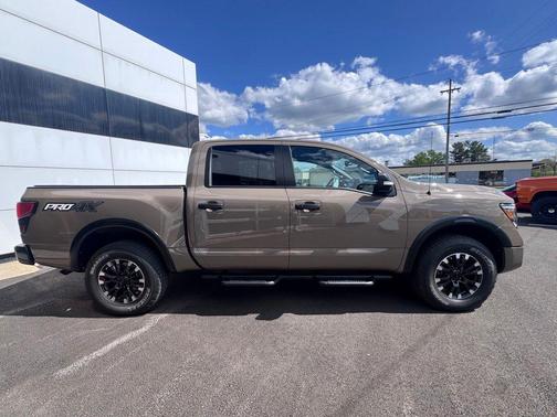 Baja Storm 2020 Nissan Titan PRO-4X