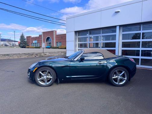 2007 Saturn Sky Base