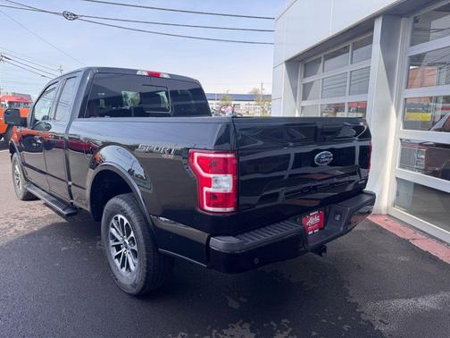 Black Metallic 2020 Ford F-150 XLT