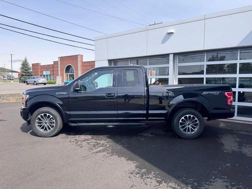 Black Metallic 2020 Ford F-150 XLT